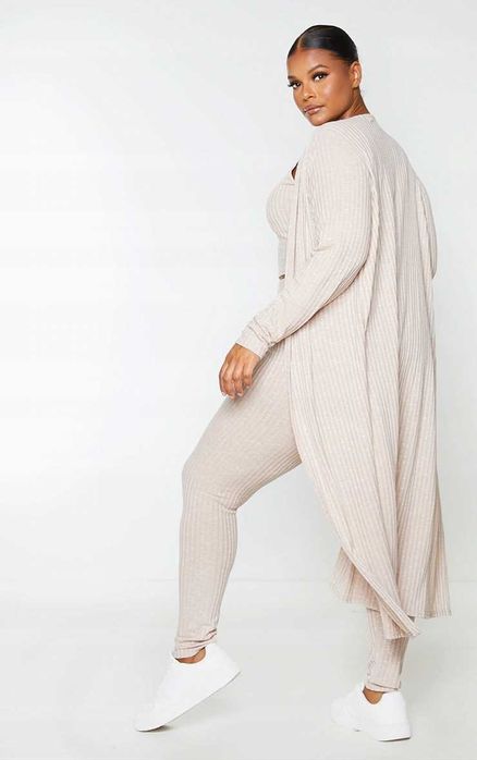 PrettyLittleThing-kardigan plus top roz.46/48