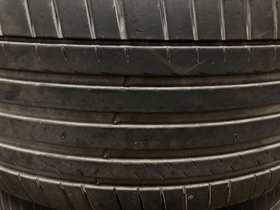 Quatro pneus 285/45R20 Michelin