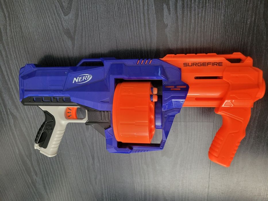Nerf Elite SurgeFIRE pistolet