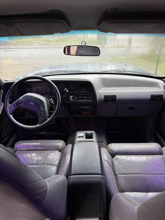 Ford Explorer V6 4.0 Automatic.Срочно