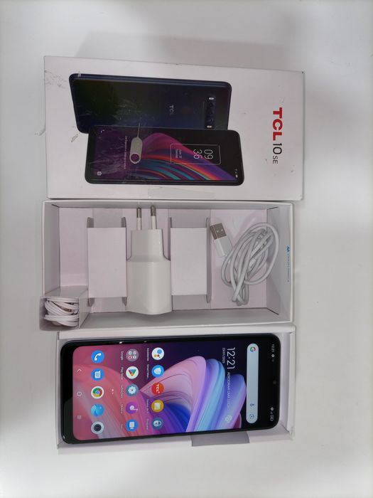 Selling Tcl 10 se smartphone64171703976706120