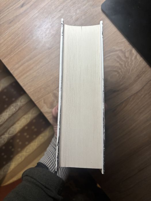 Людина з клеймом. Роберт Галбрейт.