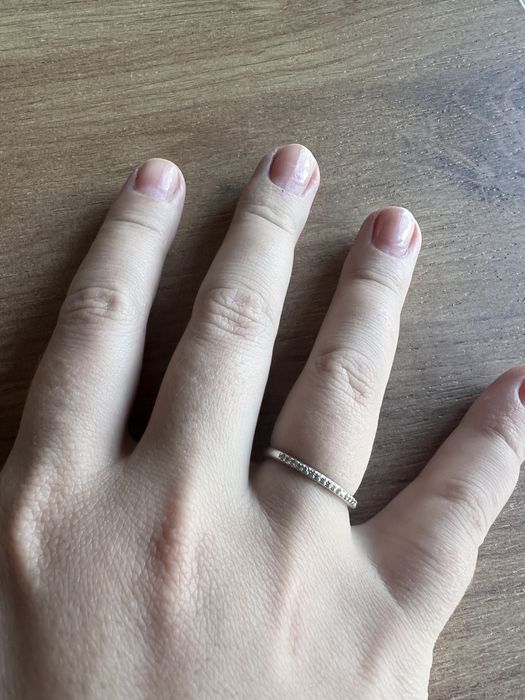 Срібна каблучка з 20 діамантами
