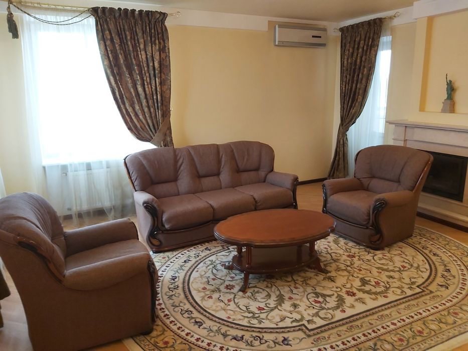 Продаж 3 кім. великогабаритної квартири по пр. Грушевського!