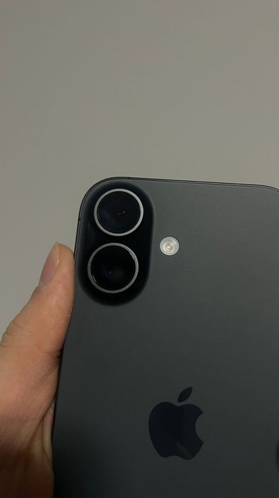 iPhone 17/ sem caixa