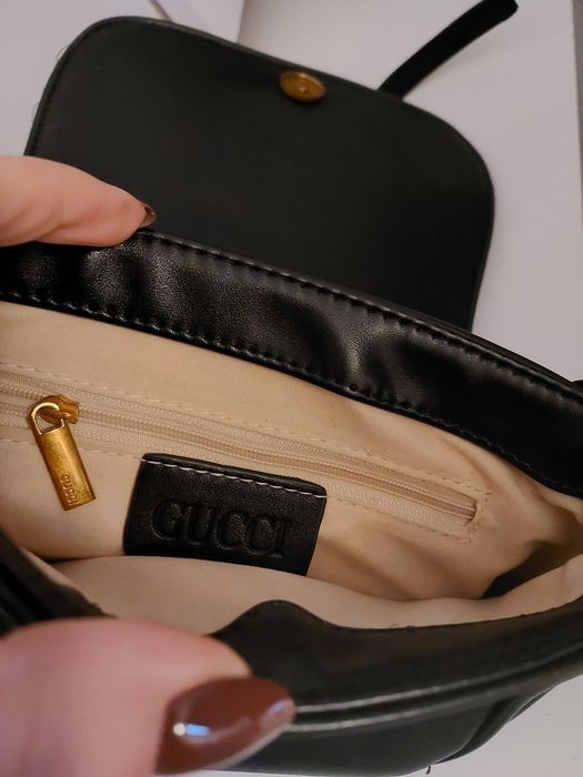 Torebka  listonoszka znaczek logo