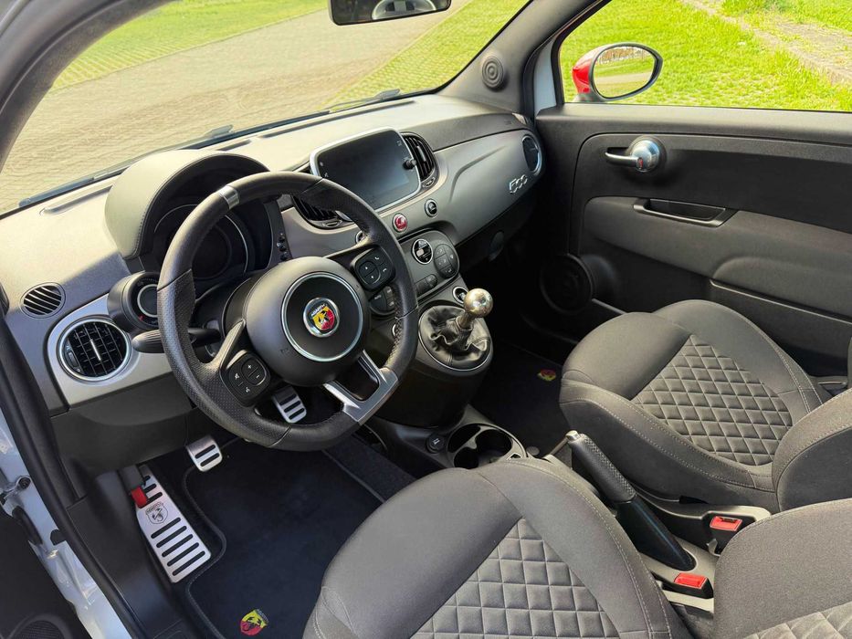Abarth 595 1.4 T-Jet Pista