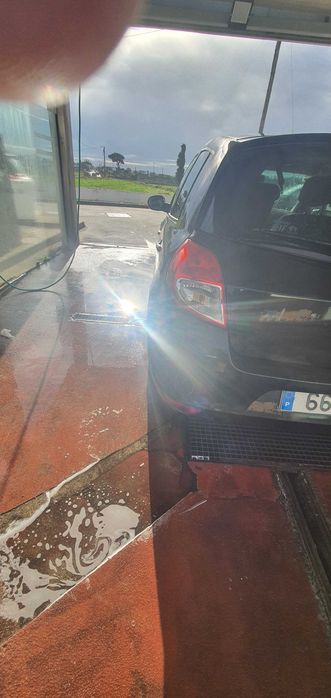 Vendo Renaul clio 1.2 eco2 2011