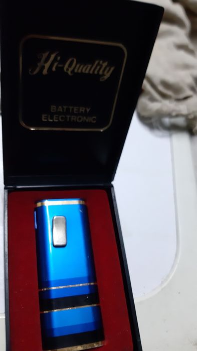 Oito isqueiros para colecionadores.