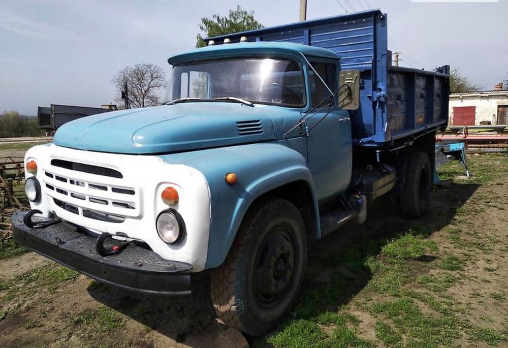 Вивезення сміття вивоз мусора вивіз старих меблів є вантажники дешево