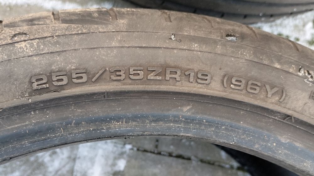 Opony letnie Dunlop Sport Maxx RT 255/35R19 96Y
