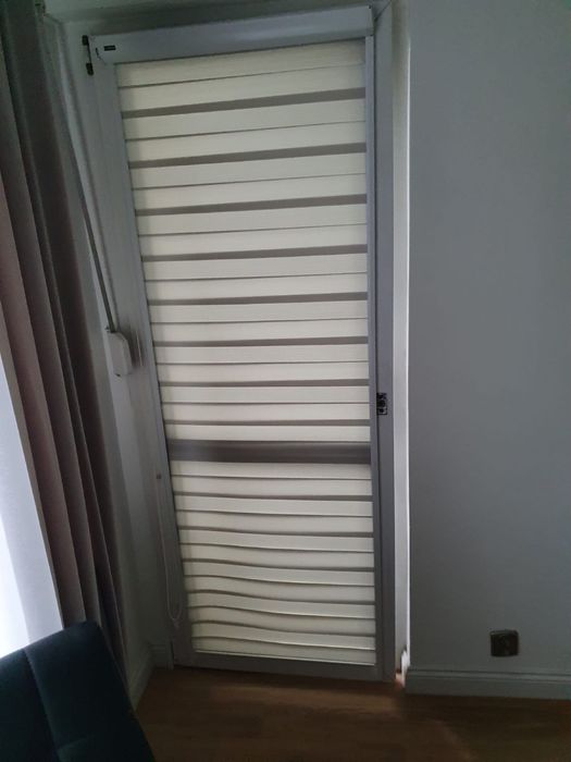 Dwa okna dwuskrzydłowe, drzwi balkonowe plus rolety ! Nowogard !