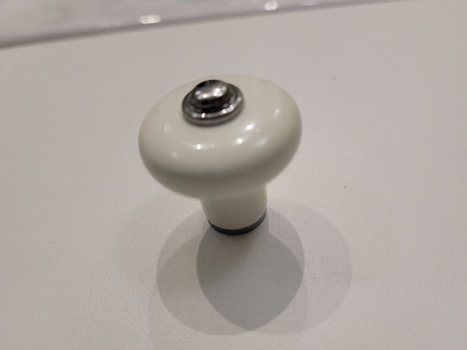KLINGSTORP IKEA Gałka uchwyt kremowy/chrom, 30 mm
Gałka, kremowy/chrom