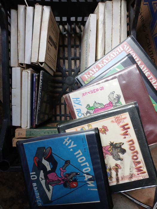 sprzedam  stary projektor z  bajkami