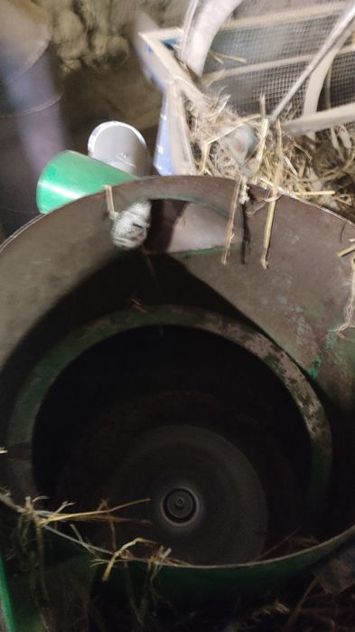 Продам дробілку в доброму стані