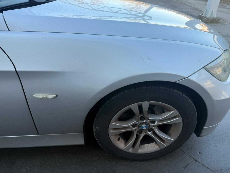 Na części podnośnik zwrotnica zacisk panel Bmw e90 2.0 b n43b20a