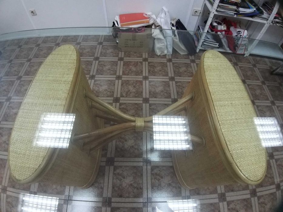 Mesa em bambu com vidro temperado