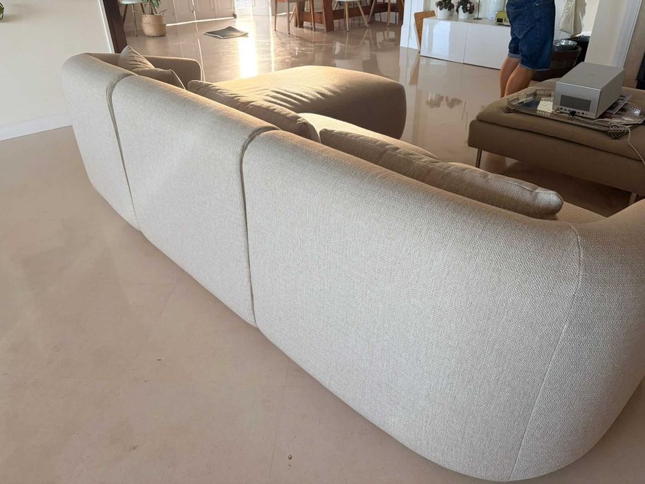 Sofá de 3 lugares com Chaise Long - Almofadas incluidas, como novo, sem uso