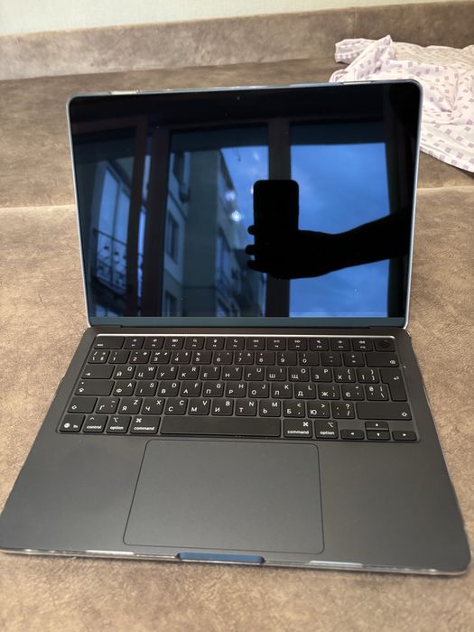 Apple MacBook Air 13.6” M5 16/512 GB Midnight