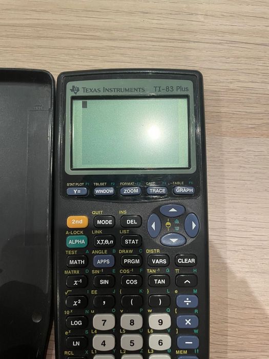 Calculadora gráfica Texas TI-83 Plus