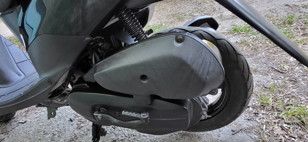 Продам скутер suzuki lets 2