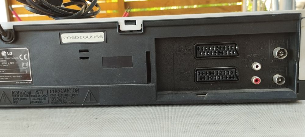 Magnetowid LG LV2798 Stereo