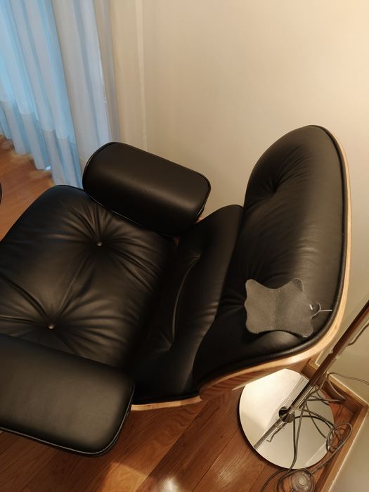 Charles Eames, Cadeirão em pele natural. Entrega ime
