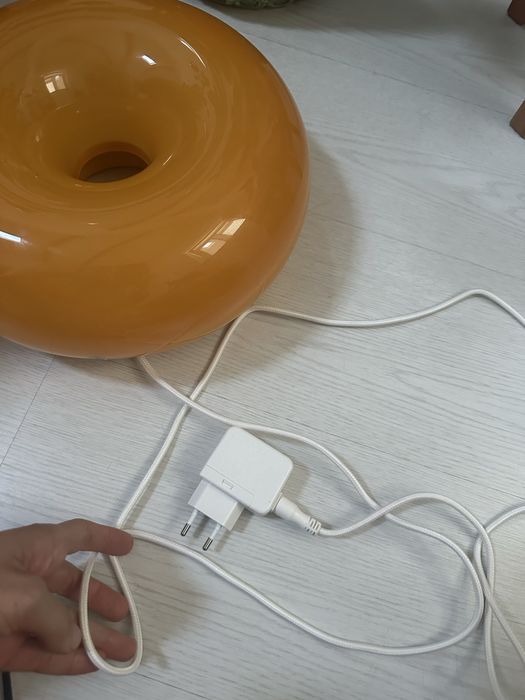 IKEA VARMBLIXT – Candeeiro Donut em Vidro | Designer Sabine Marcelis | Como N