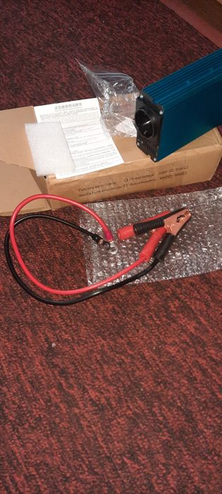 Инвертор таталикен 3000  12в/220в