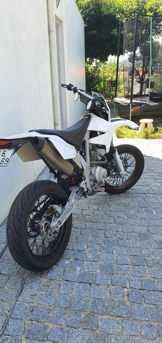 AJP PR3 Supermoto[125cc]