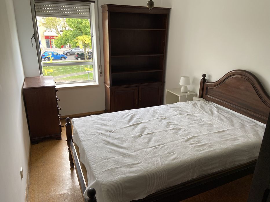 Aluga se quarto junto ao Hospital de Santarém