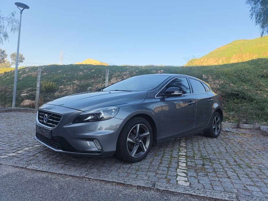 Volvo V40 2.0 R design Nova