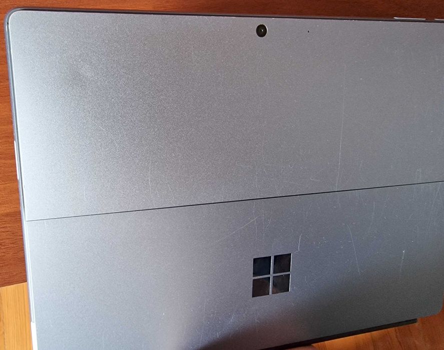 Продам Surface 9 Pro