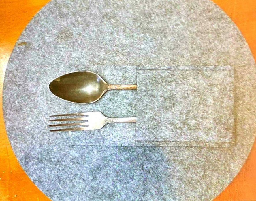 Продам набір для сервірування столу, з фетру