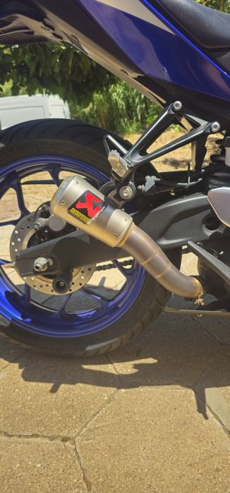 Yamaha YZF-R3 2015 + pneus novos (bridgestone S22)
