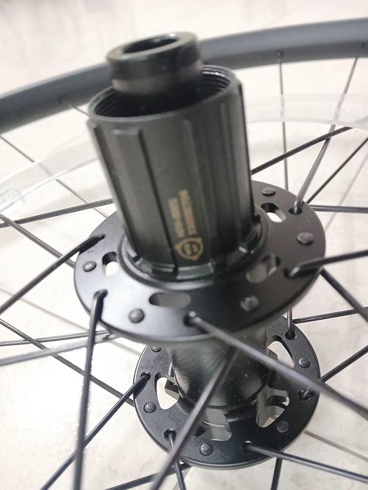 Rodas Specialized Alloy 29" (novas, nunca usadas)
