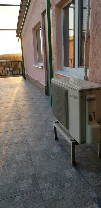 Продам Дом с ремонтом в Дергачах. 2 этажа, 156 м2, 12 соток. Баня. AN