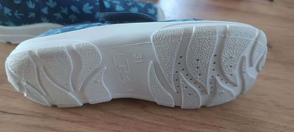 Pantofle, buciki, chłopięce Befado rozmiar 31.