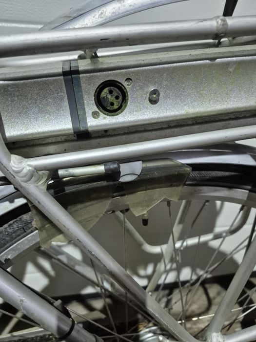 Електровелосипед дамка планетарка