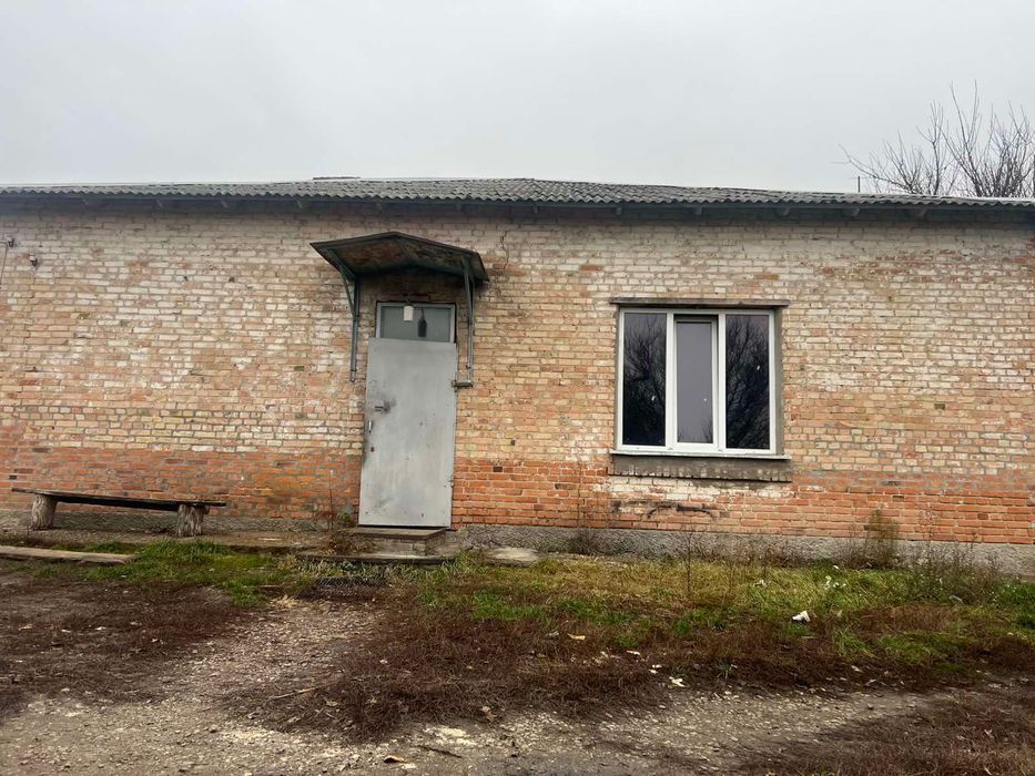 Продаж ділянки 11.02 промислового призначення + ангар 657кв.м. 60кВт