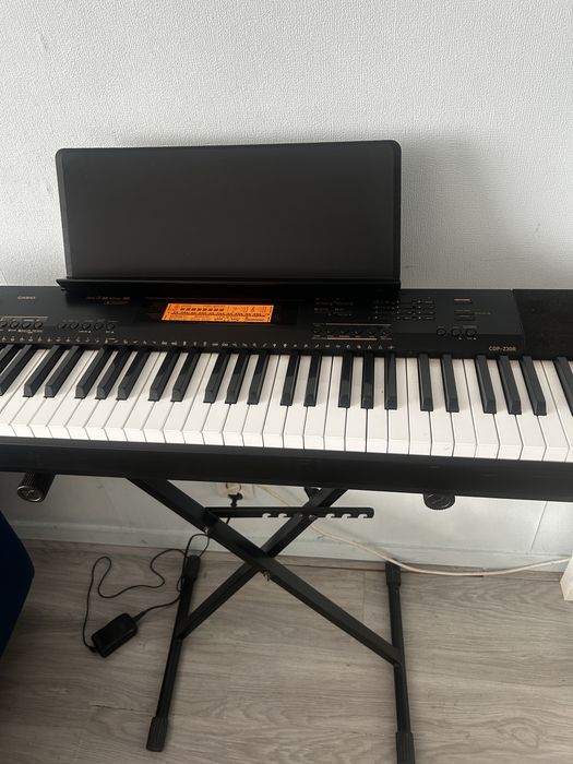 Pianino cyfrowe CASIO CDP-230R