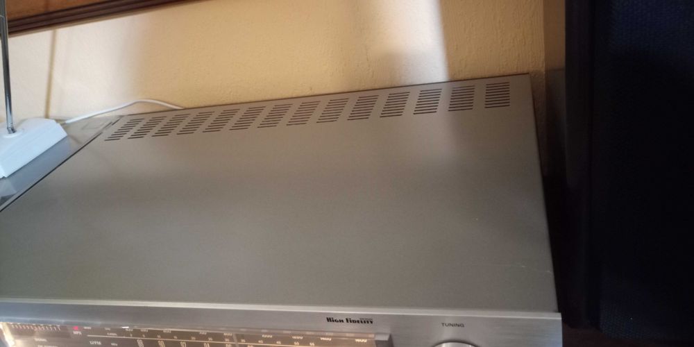 Amplituner stereo Grundig R 1000