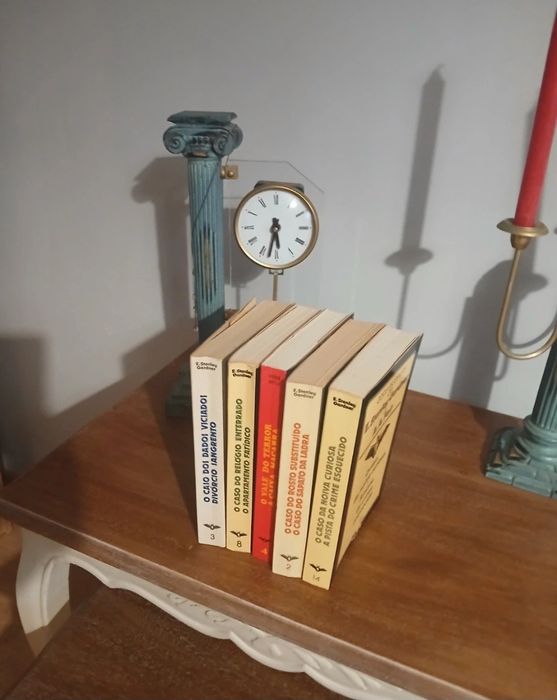 5 livros - policiais - Stanley Gardner e Conan Doyle
