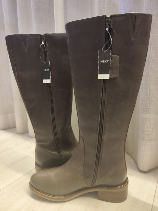 Kozaki skórzane firmy Next.