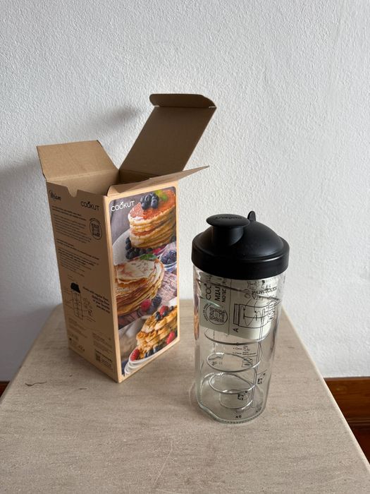 Garrafa para fazer crepes e pancakes da Cookut