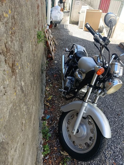 Keeway Superlight 125