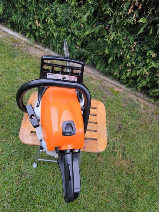 Piła pilarka spalinowa Stihl MS 211    2,3KM