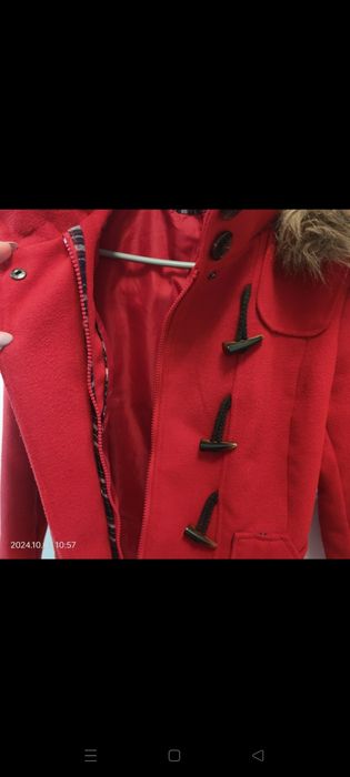 Płaszcz z odpinanym kapturem