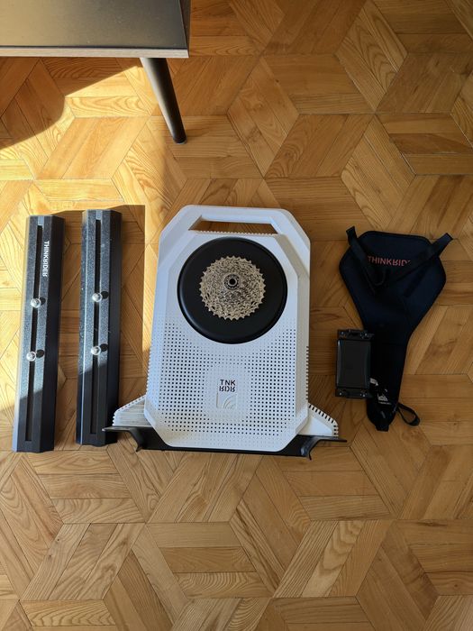 ThinkRider XXPRO Direct Drive Inteligentny trenażer rowerowy