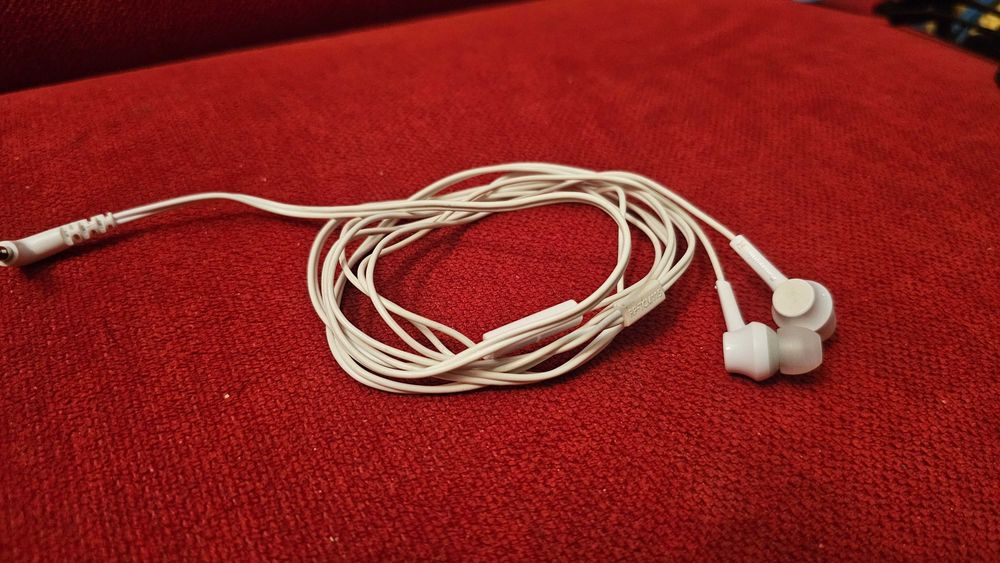 Słuchawki dokanałowe Panasonic RP-TCM115 z regulacją na kablu